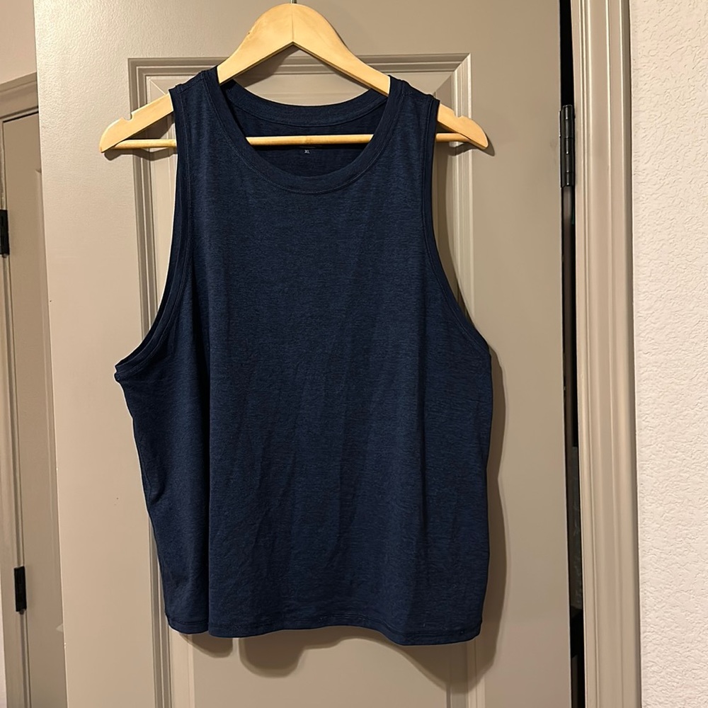 Athleta Uptempo tank size XL navy/black heather